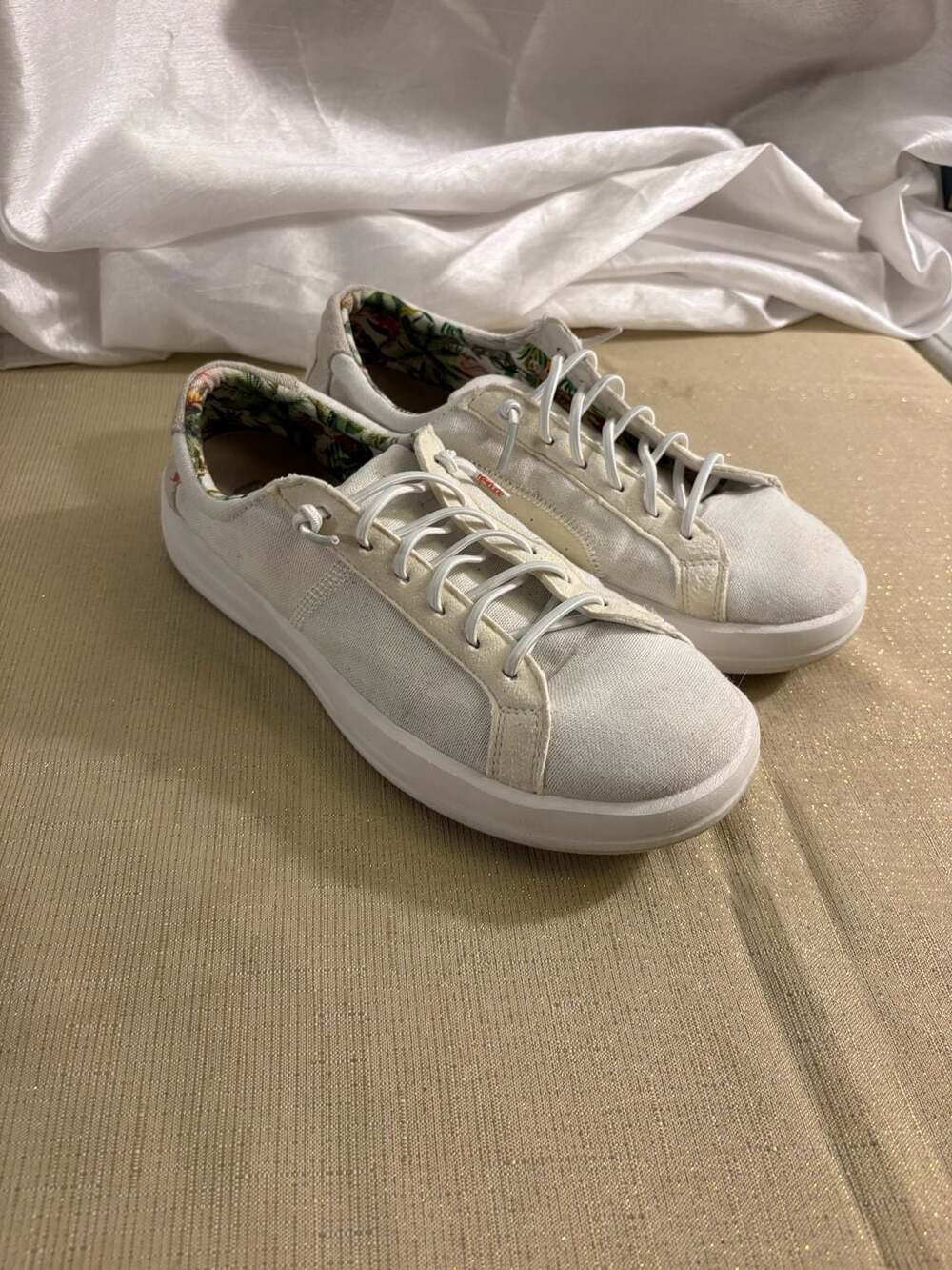 Hey Dude Karina Natural Sneakers